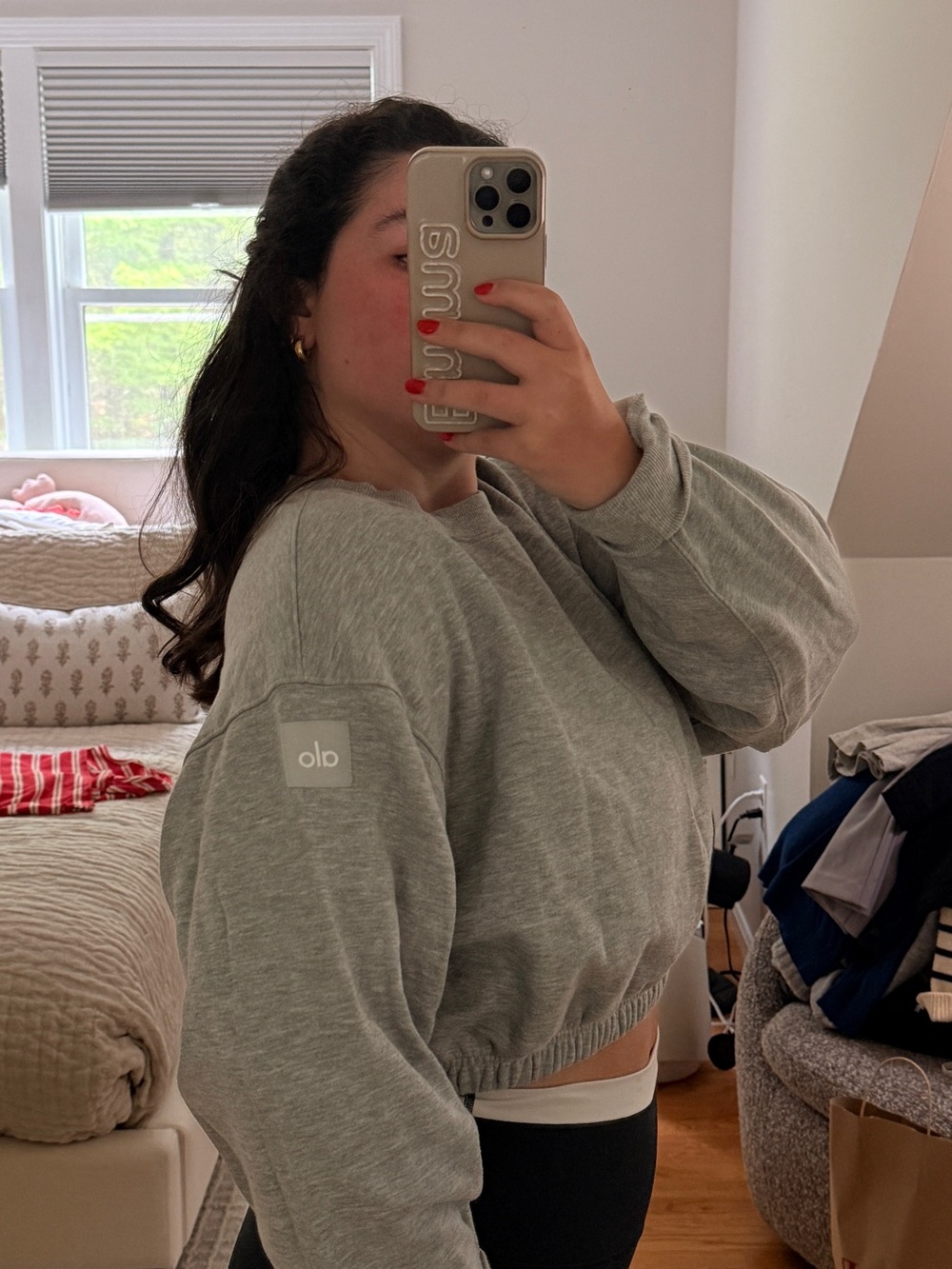 Alo Gray Cropped Sweatshirt - Picture 2 of 4